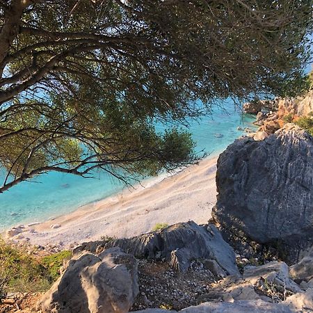 Fronte Mare Apartment Cala Gonone Bagian luar foto