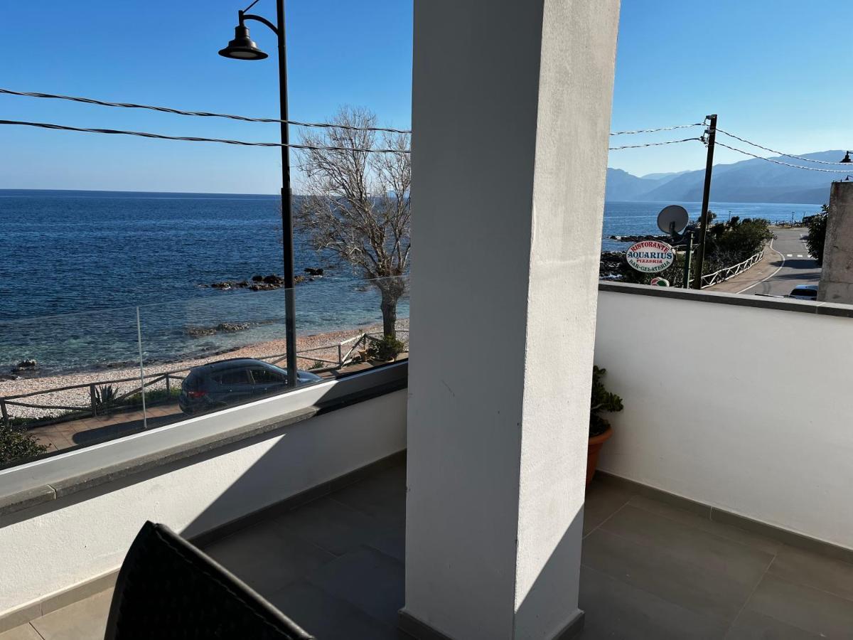 Fronte Mare Apartment Cala Gonone Bagian luar foto